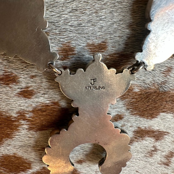 Frederico Jimenez mini squash necklace and matching earrings. - Picture 3 of 4